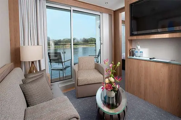 Spacious cruise suite room