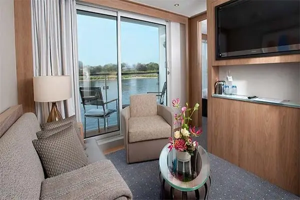 Spacious cruise suite room