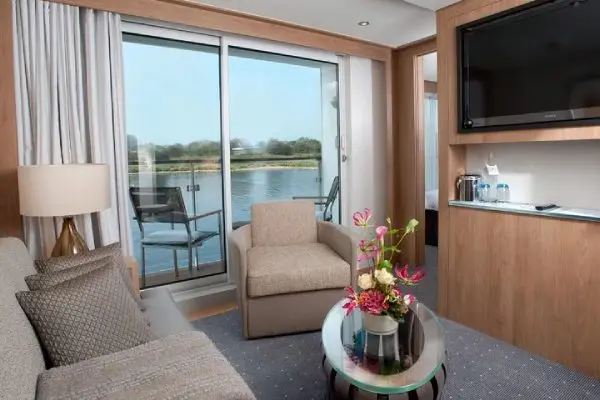Spacious cruise suite room