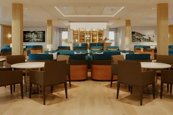 Bars & Lounges