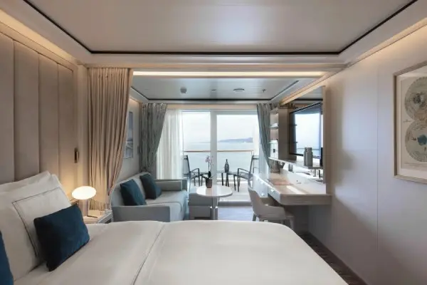 Spacious cruise suite room