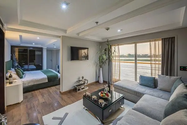 Spacious cruise suite room