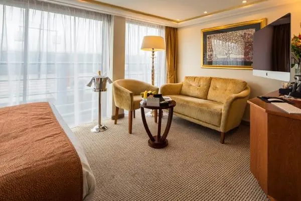 Spacious cruise suite room