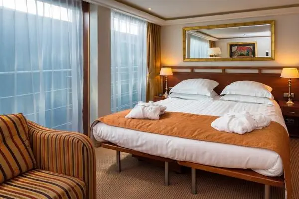 Spacious cruise suite room