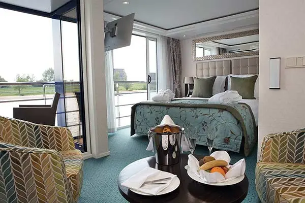 Spacious cruise suite room