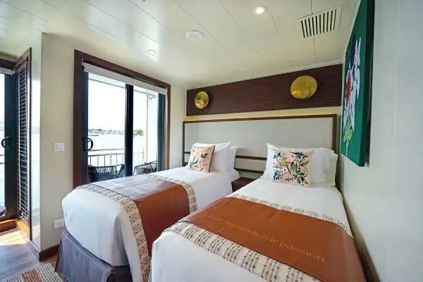 Private cruise balcony deck