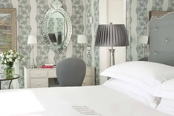 Spacious cruise suite room