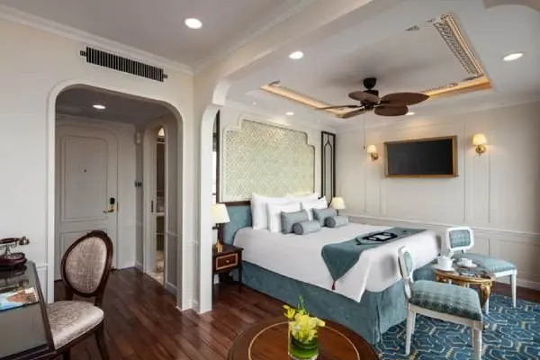 Spacious cruise suite room