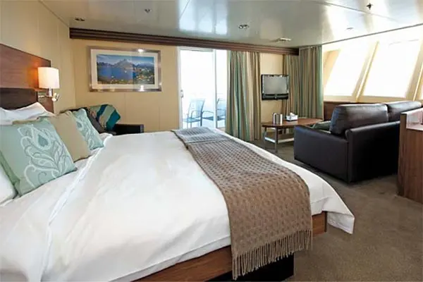 Private cruise balcony deck