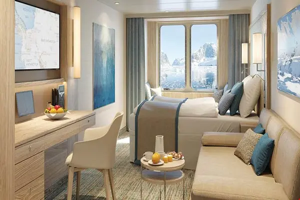 Open outdoor cruise scenery