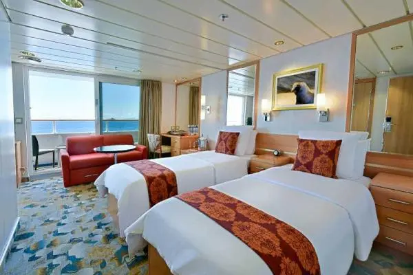 Private cruise balcony deck