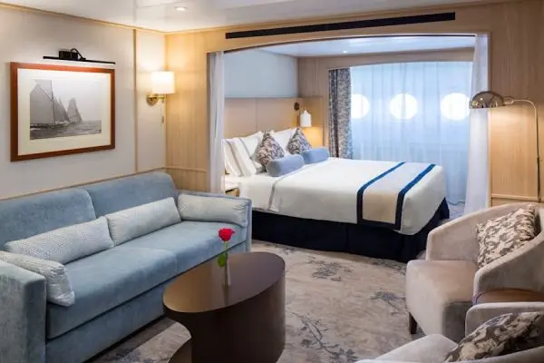 Open outdoor cruise scenery