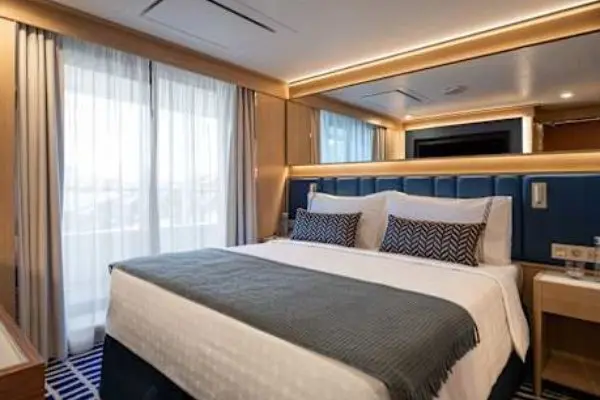 Spacious cruise suite room