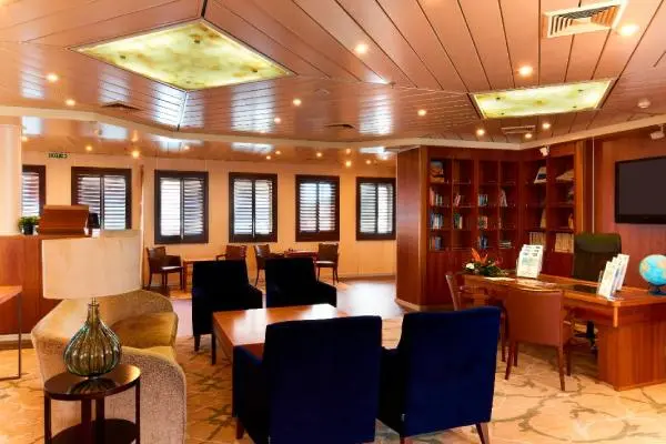Wind Surf Image 3