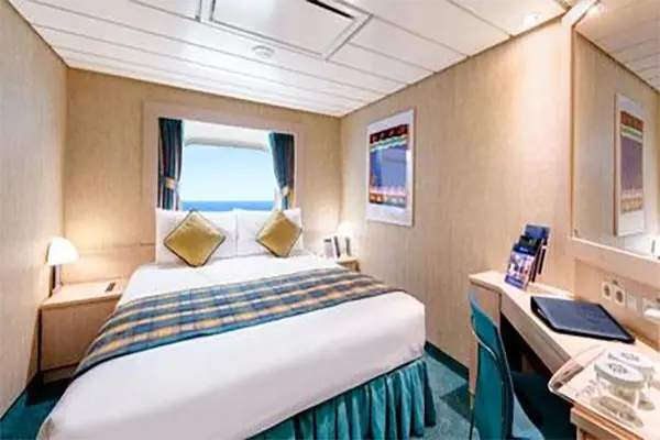 Open outdoor cruise scenery