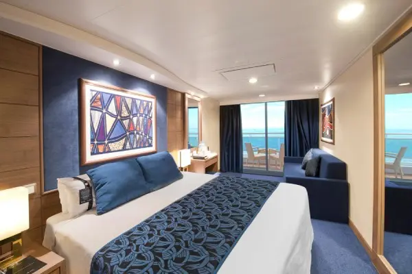 Private cruise balcony deck