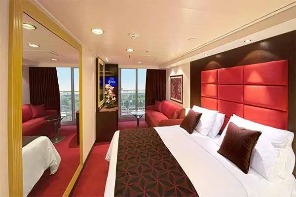 Private cruise balcony deck