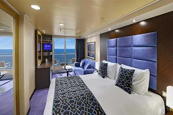 Private cruise balcony deck