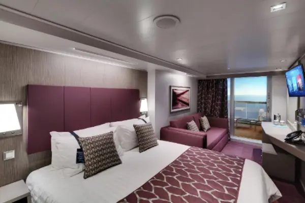Private cruise balcony deck