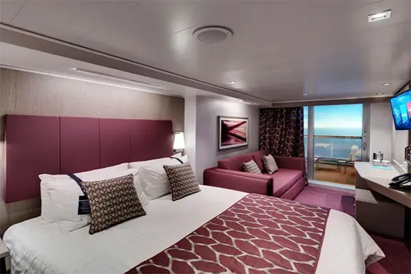 Private cruise balcony deck