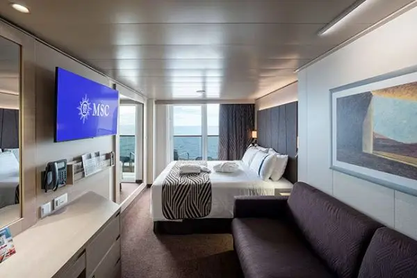 Private cruise balcony deck