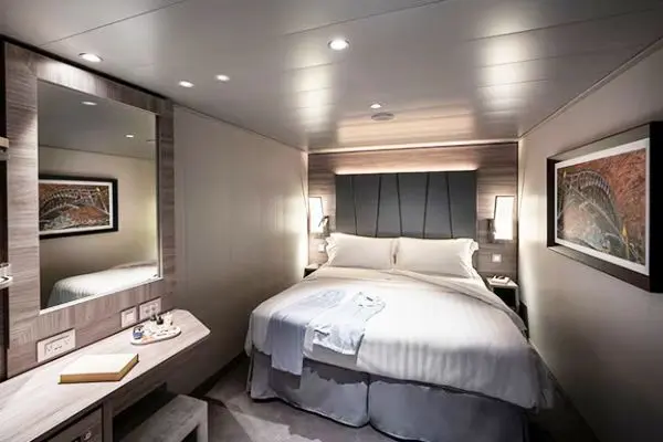 Spacious cruise suite room