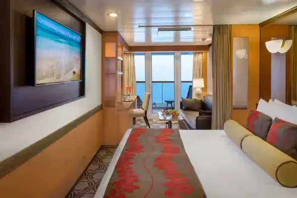 Spacious cruise suite room