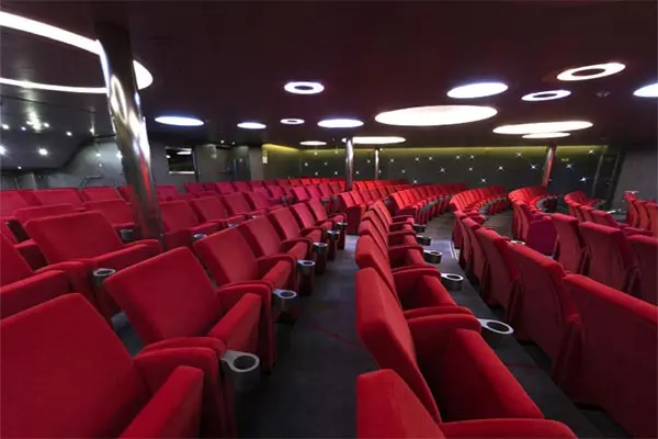 Entertainment & Nightlife
