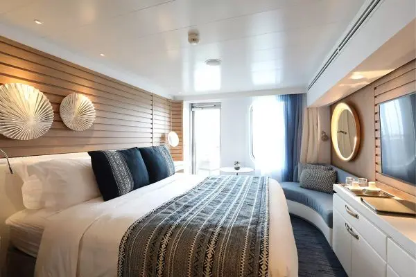 Private cruise balcony deck