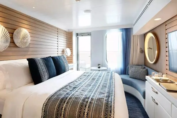 Private cruise balcony deck