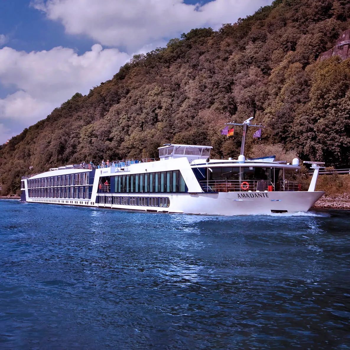 The main image of the ship named AmaDante